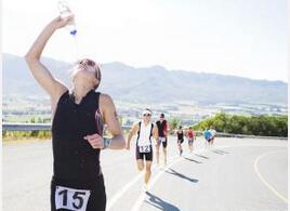 運動飲料不可隨意喝 運動后不宜喝3種飲料