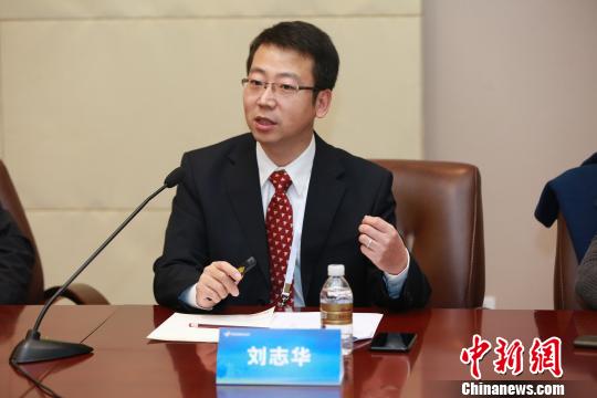 南方醫科大學南方醫院副教授、廣東省醫學會感染病學分會委員劉志華當日接受采訪時表示，母嬰傳播是中國消除乙肝的巨大挑戰。　芊燁　攝