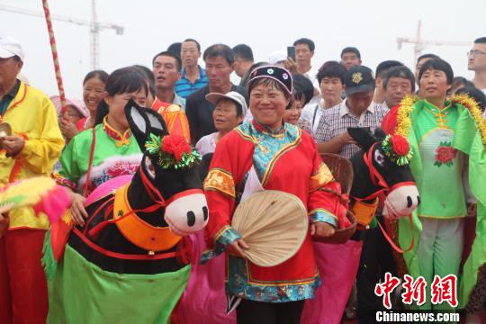 山東日照古村落祭海神祈求風調雨順魚蝦滿倉（圖）