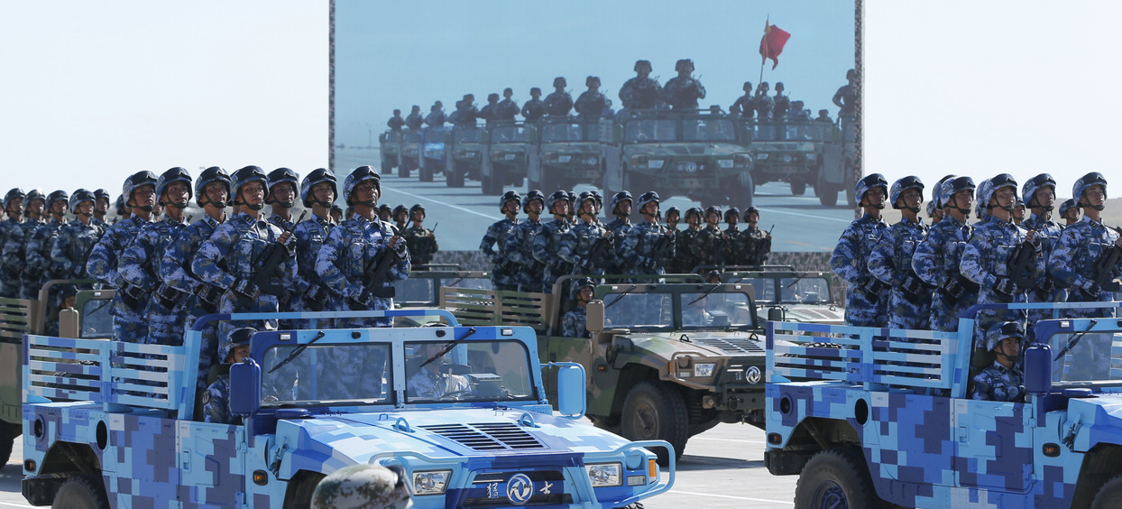       慶祝中國(guó)人民解放軍建軍90周年閱兵舉行