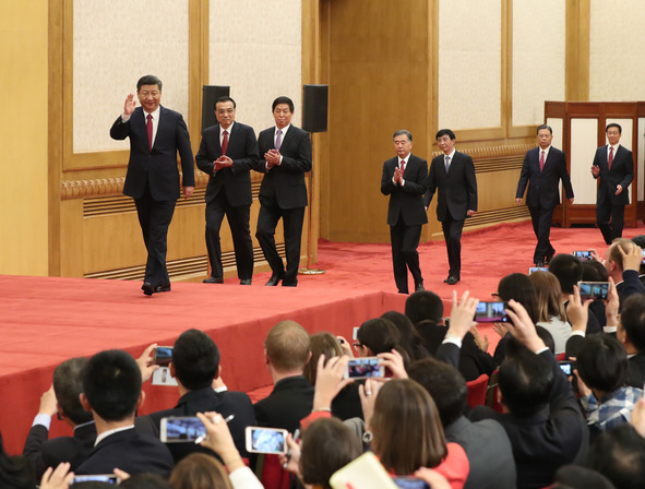 華僑華人熱議中共新常委亮相：展現(xiàn)“新氣象” 將有“新作為”